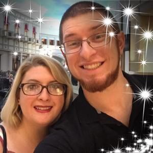 Meet your Posher, Amelia